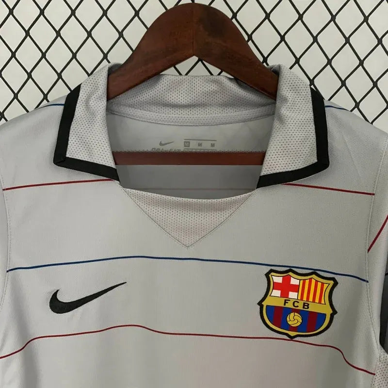 Barcelona Retro Nike Away Football Shirt 2003-04