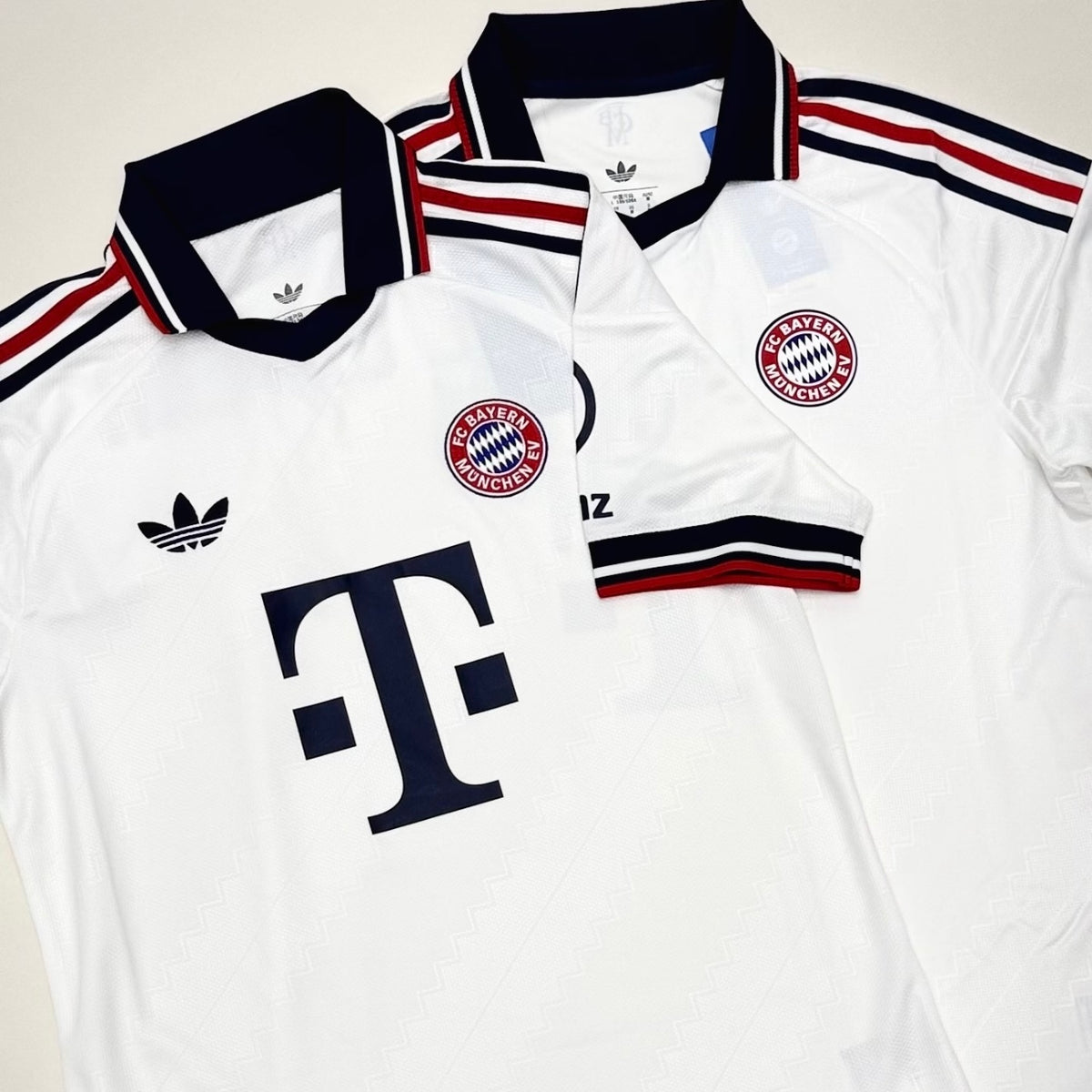 Bayern Munich 26-27 Away Kit