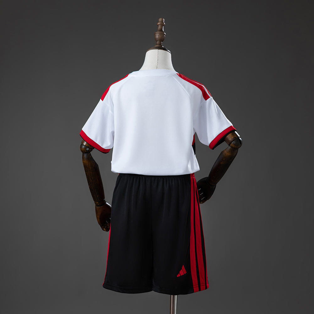 Flamengo 26-27 Away Kids Kit