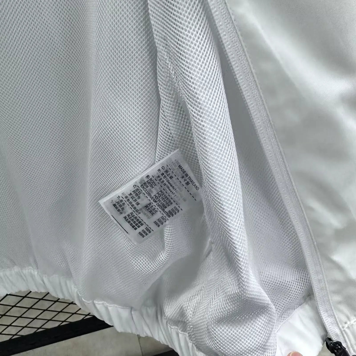 2025/2026 Tottenham Hotspur White Windbreaker Football Shirt