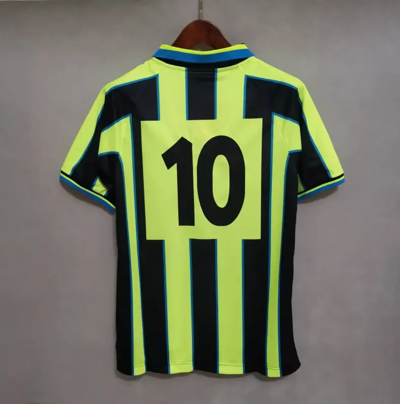 Manchester City 1998/99 Retro Away Jersey