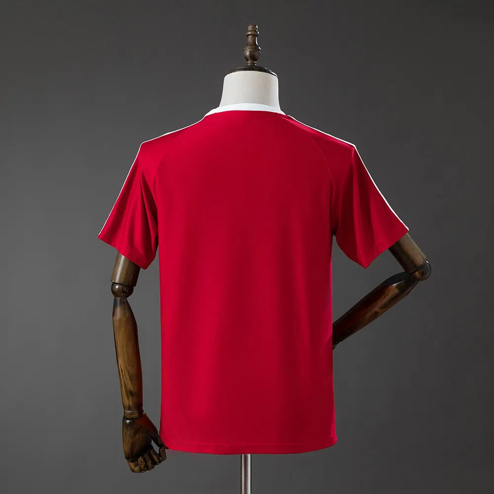 Manchester United Terrace Icons T-Shirt Red