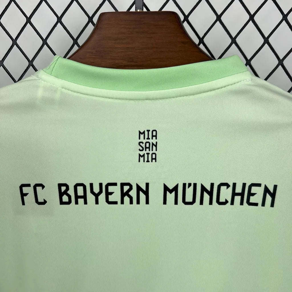 Bayern Munich 2025-26 Green Goalkeeper Kids Kit