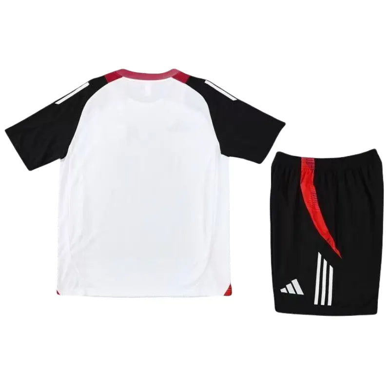 Manchester United Training clothes Football Shirt 2025/2026 Kids Size