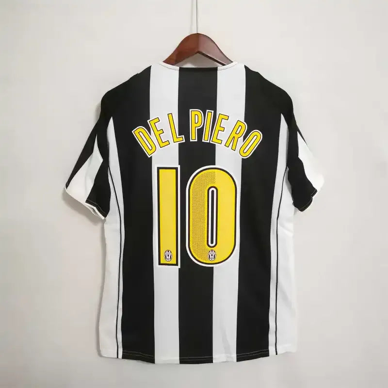 2004-05 Juventus Retro Jersey Home