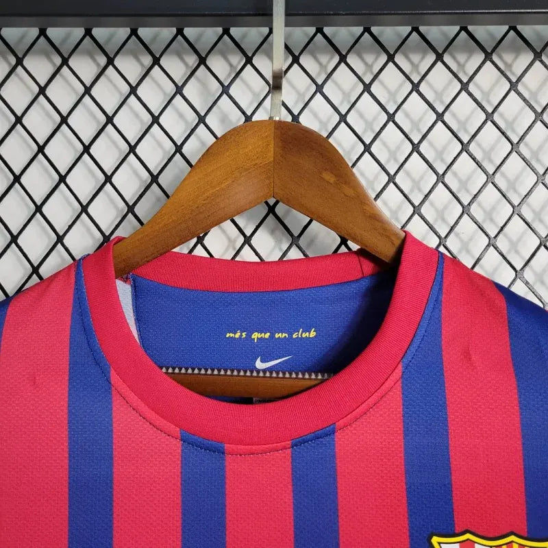 Nike Men Barcelona Retro Home Soccer Shirt 2011-12