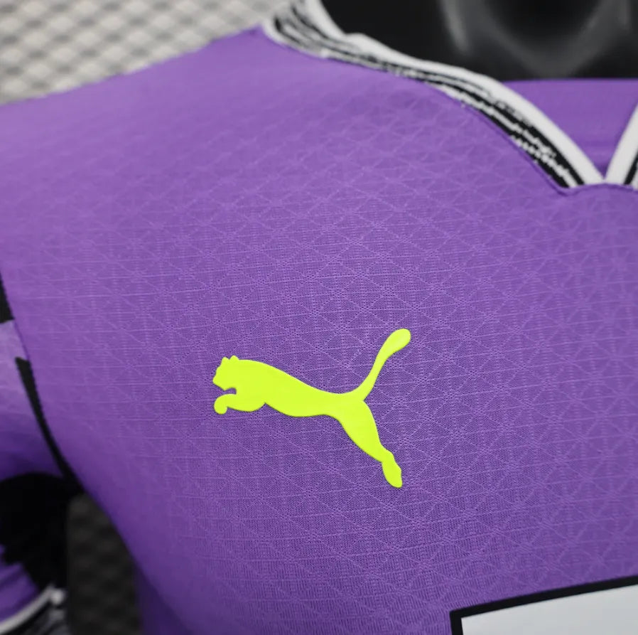 Dortmund Purple Goalkeeper Football Shirt 2025/2026