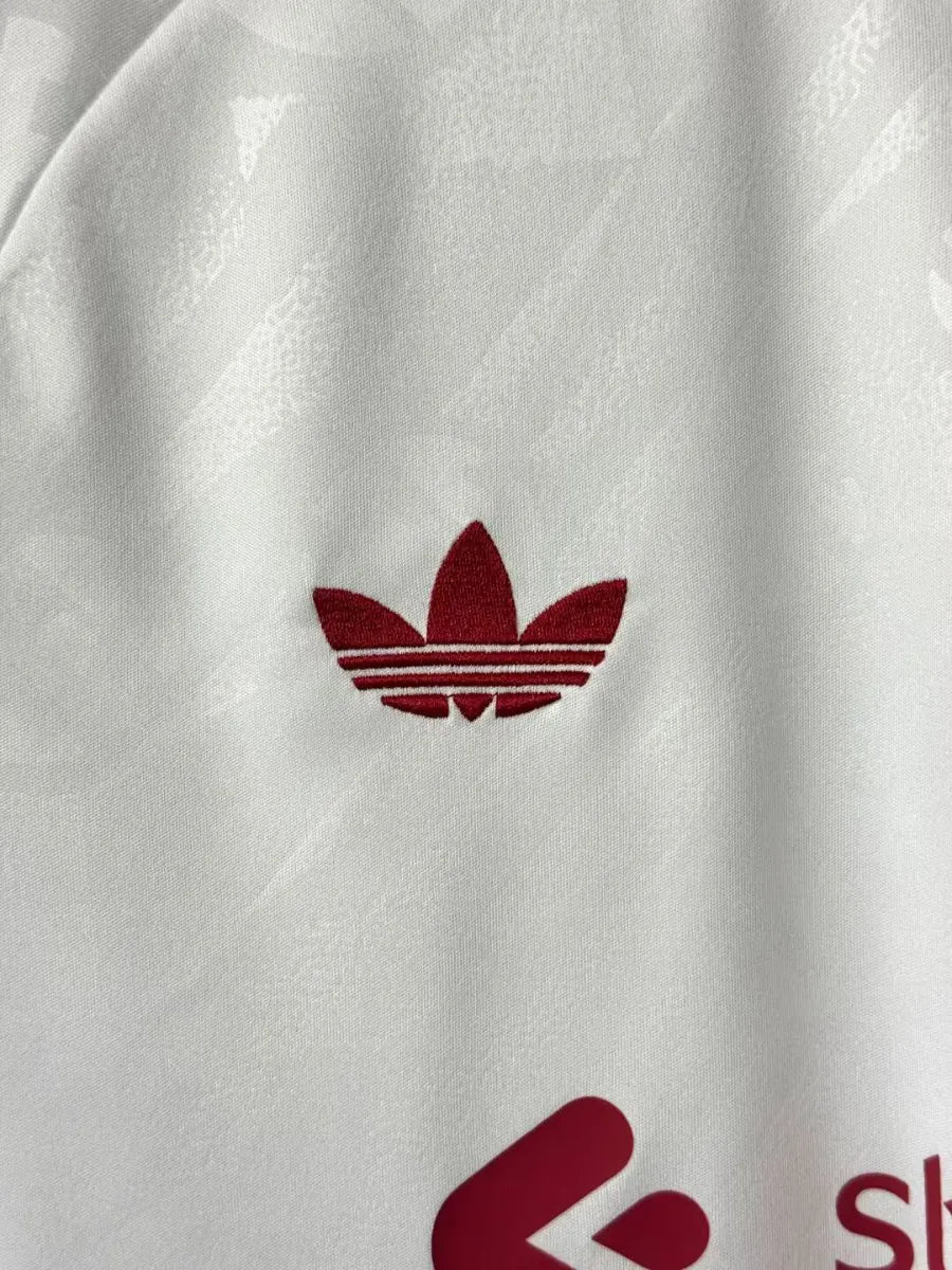 26-27 Liverpool Away Jersey