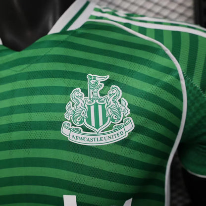 Player Version 25-26 Newcastle United Away Green Jersey
