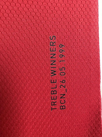 Retro Manchester United Home Football Shirt 2019-2020