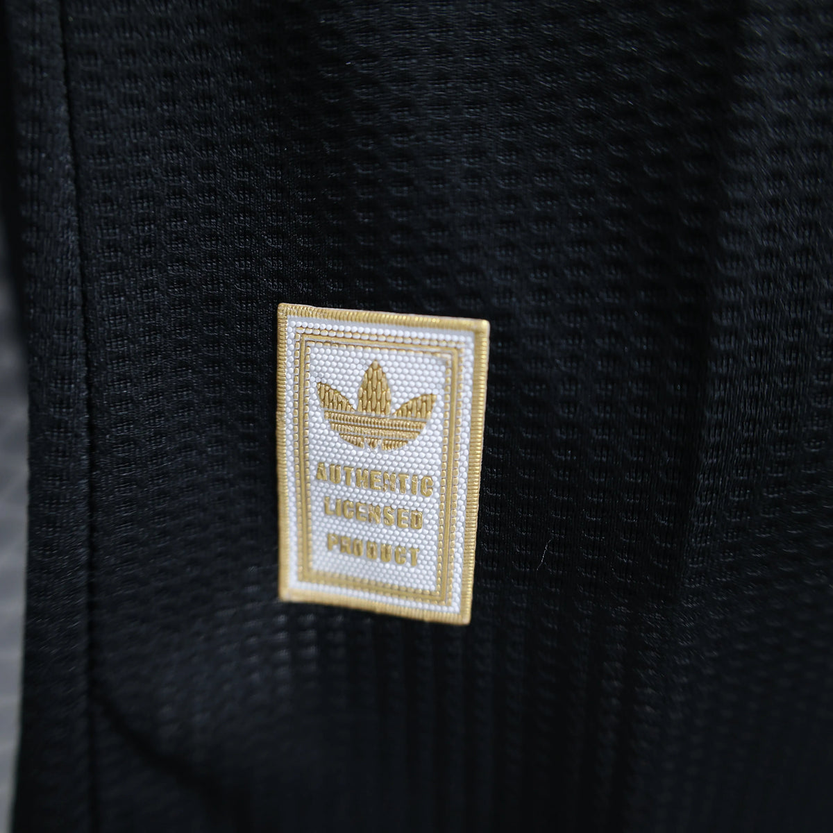 25-26 Real Madrid Black Goalkeeper Jersey