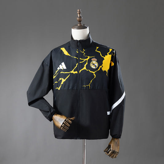 Real Madrid 25-26 Avengers - Pre-Match (Black) Windbreaker