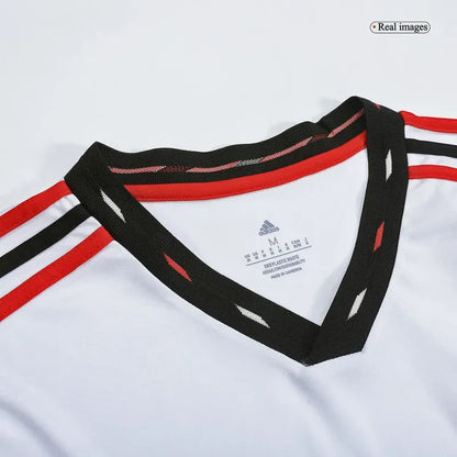 Manchester United 2022/23 Jersey Away