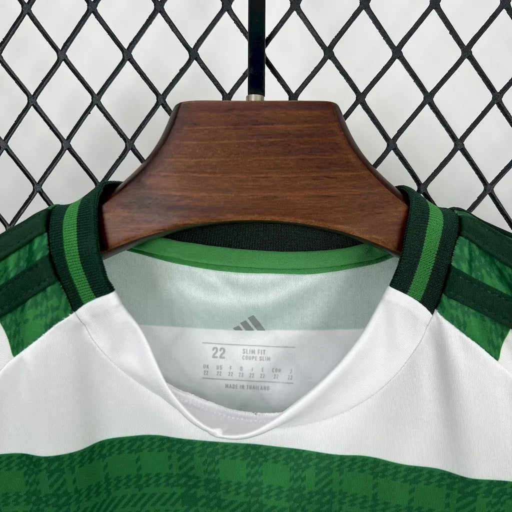 Celtic 2025-26 Home Kids Kit