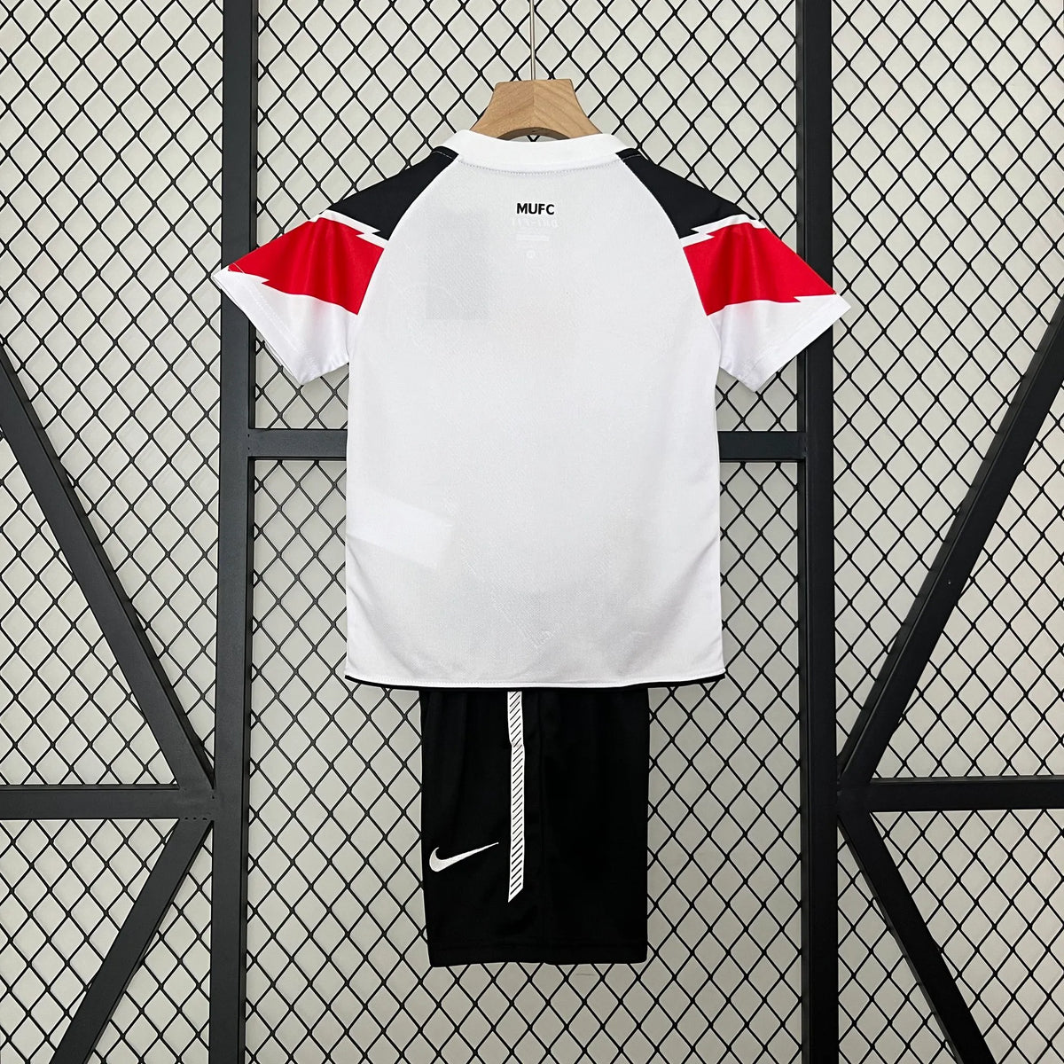 Manchester United 10-11 Away Champions League Retro Kids Kits Youth Apparels Jersey