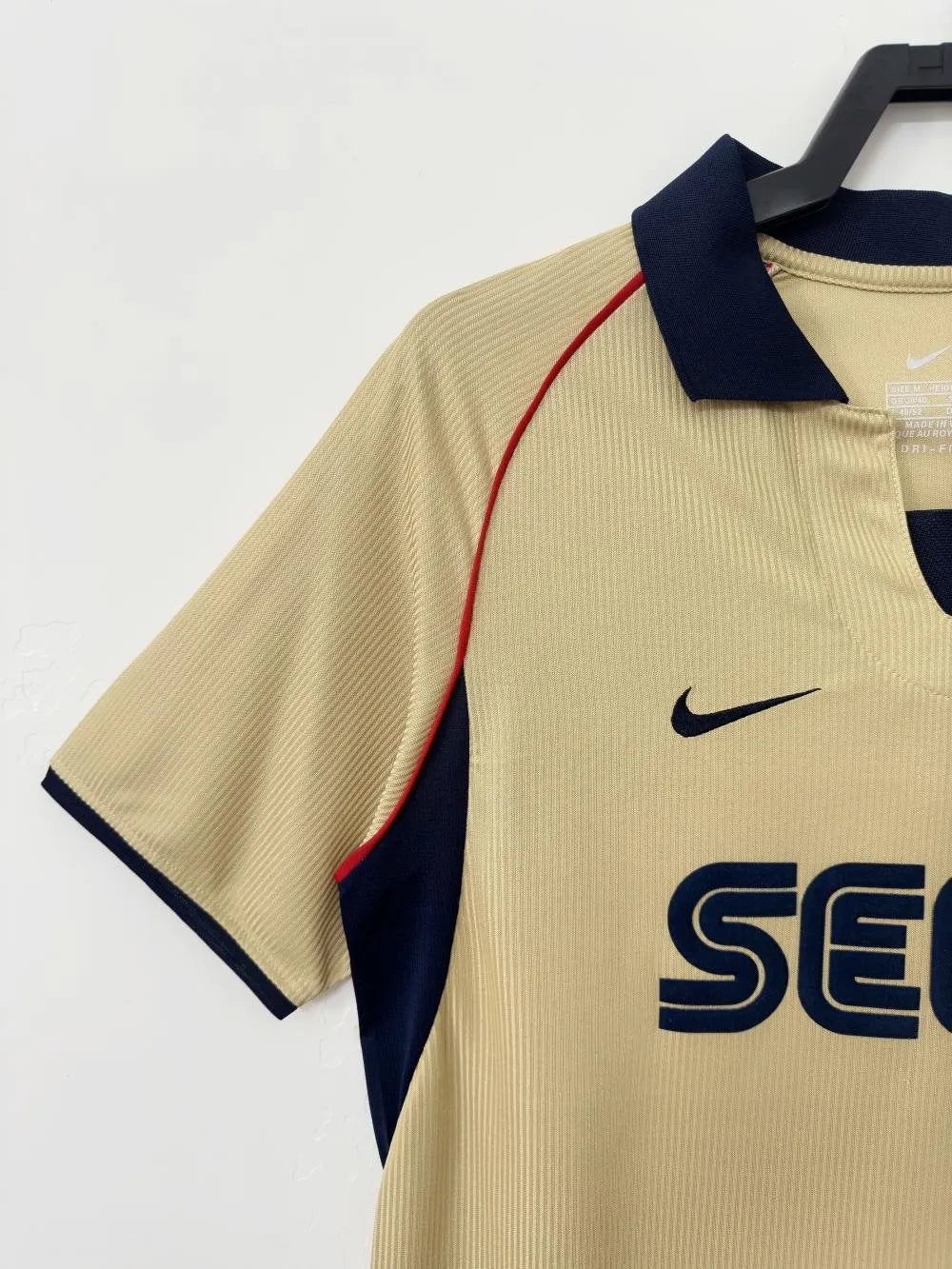 Arsenal Retro Away Football Shirt 2001/2002