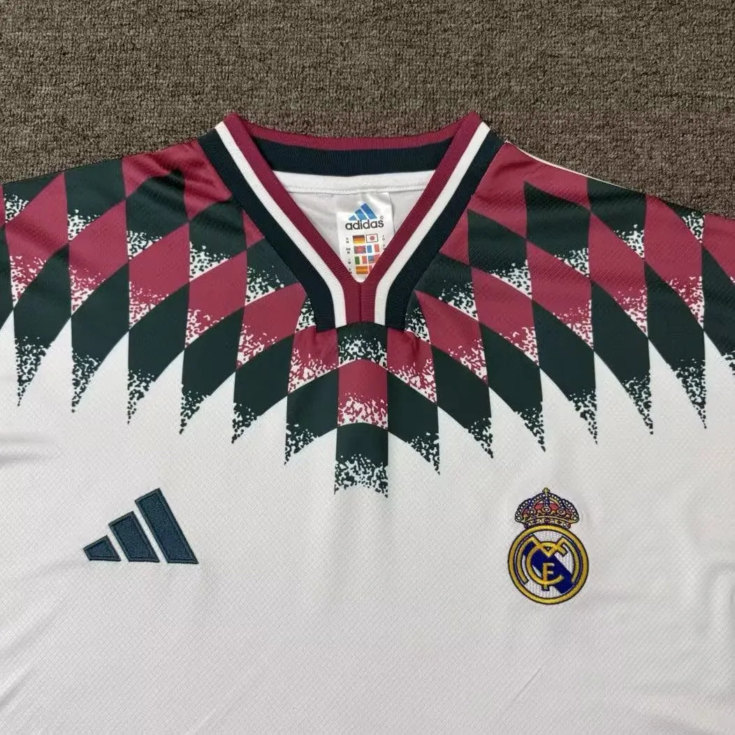 26-27 Retro Real Madrid jersey football training