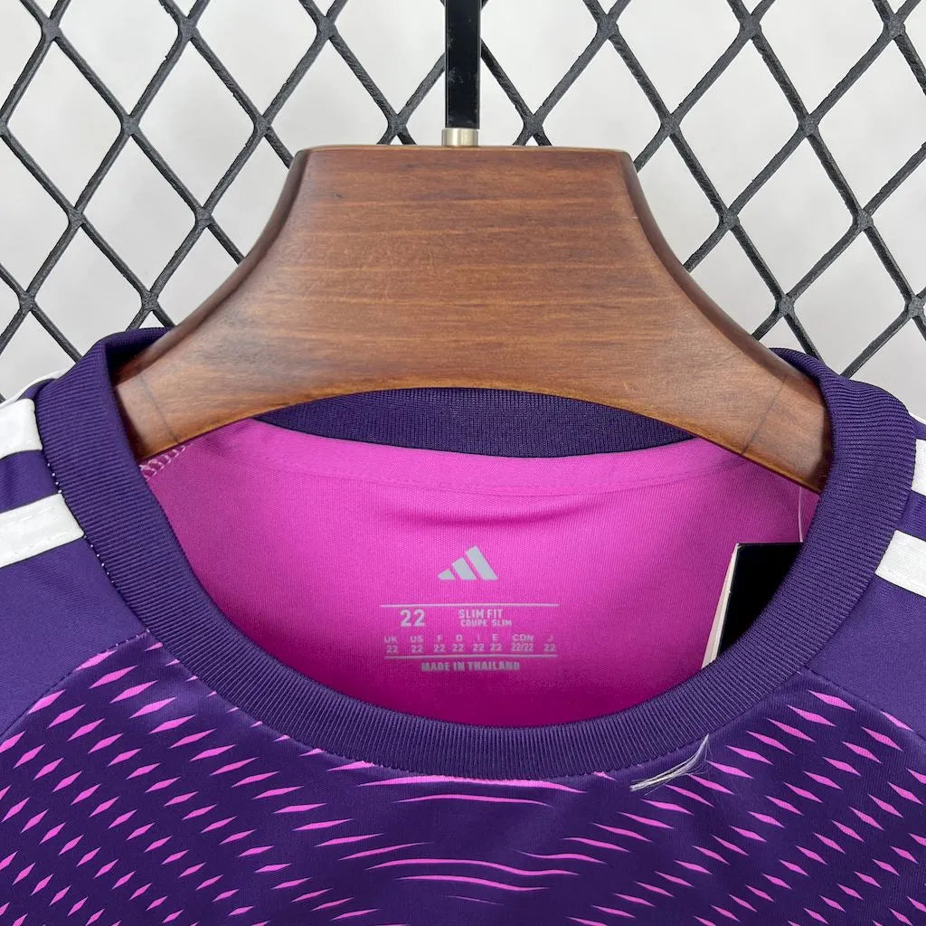 Real Madrid 2025-26 Purple goalkeeper Kids Kit