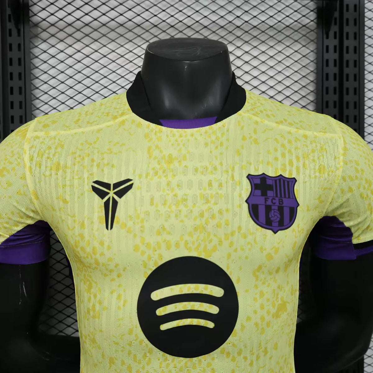 Kobe Barcelona 25-26 Away Player Edition Yellow Shirt