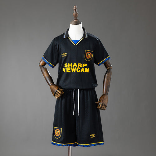 Manchester United 93-94 Away Retro Kids Kit