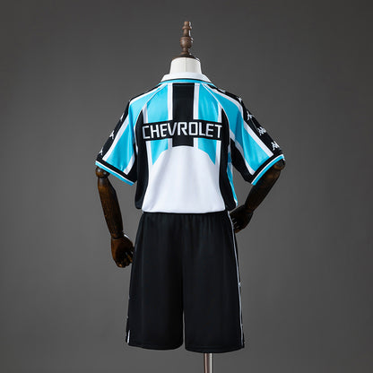 Gremio 2000 Home Retro Kids Kit