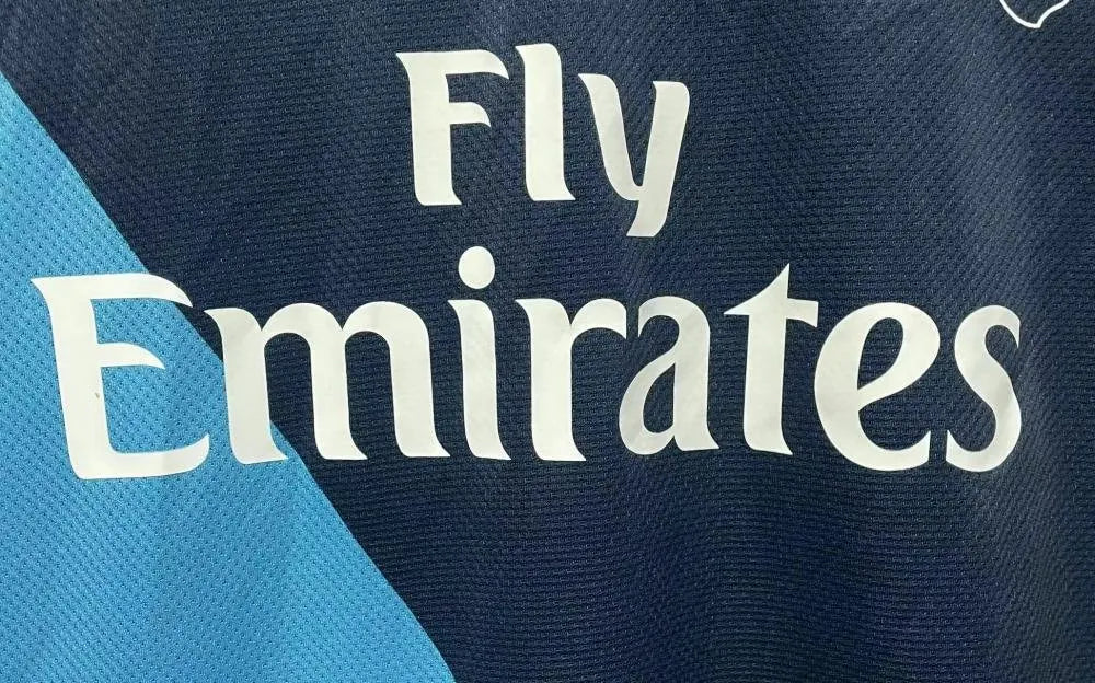 Arsenal Retro Away Football Shirt 2011/2012