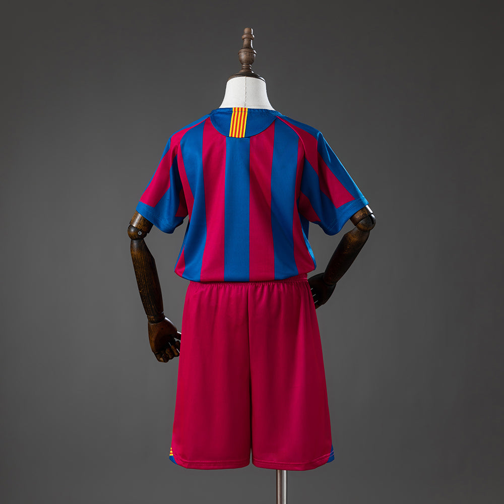 Barcelona 05-06 Home (League Edition) Retro Kids