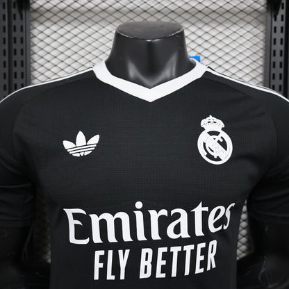 25-26 Real Madrid Black Goalkeeper Jersey