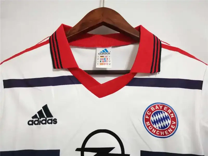 Bayern Munich 1998/00 Retro Jersey Away