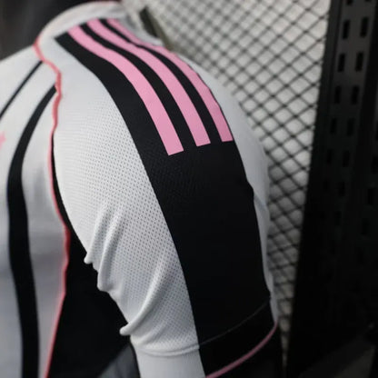 Juventus Home Shirt Football jersey Player Version 2025-26