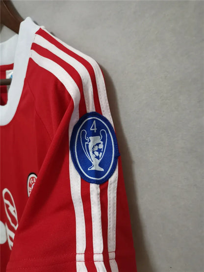 01-02 Bayern Munich Retro Jersey Home UCL
