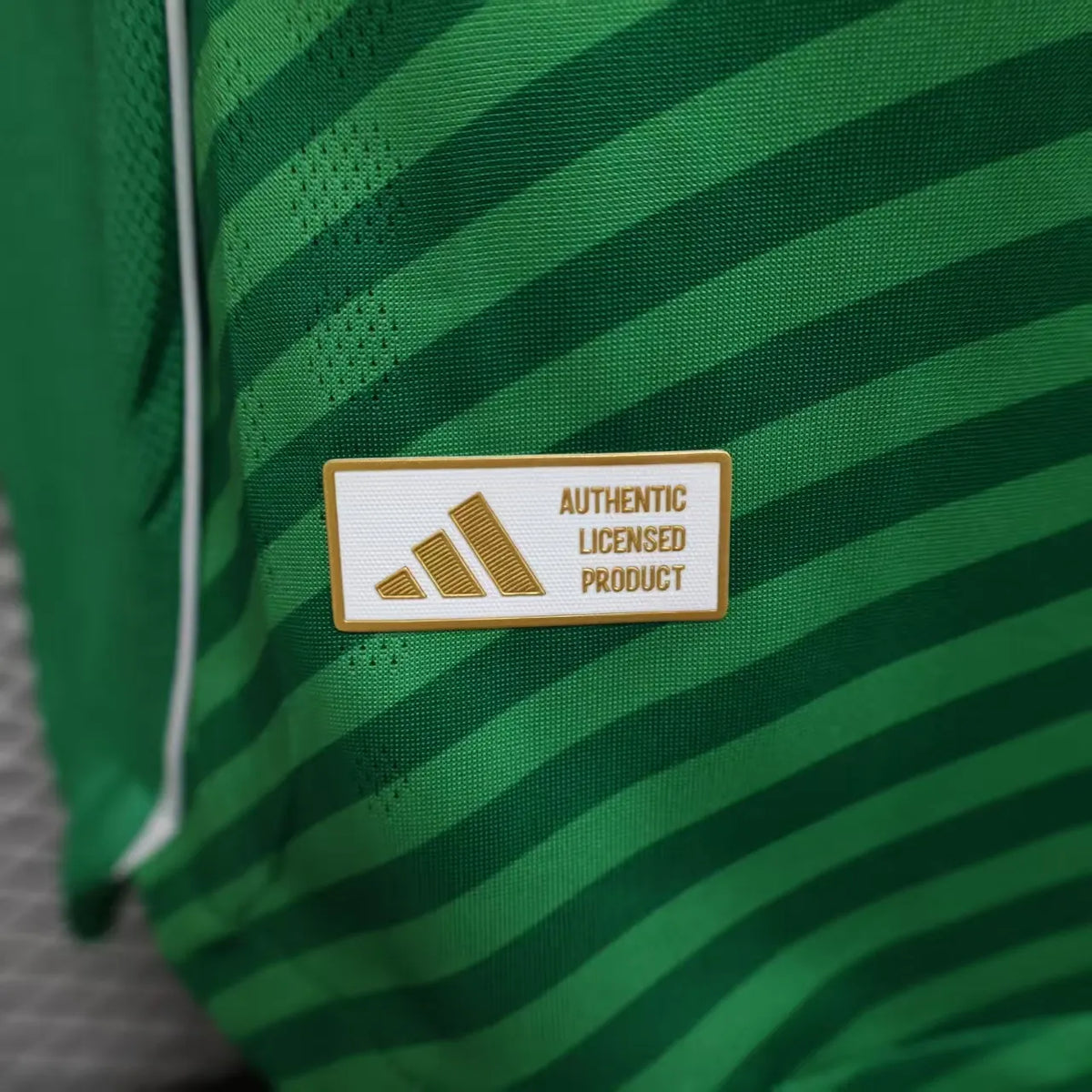 Player Version 25-26 Newcastle United Away Green Jersey