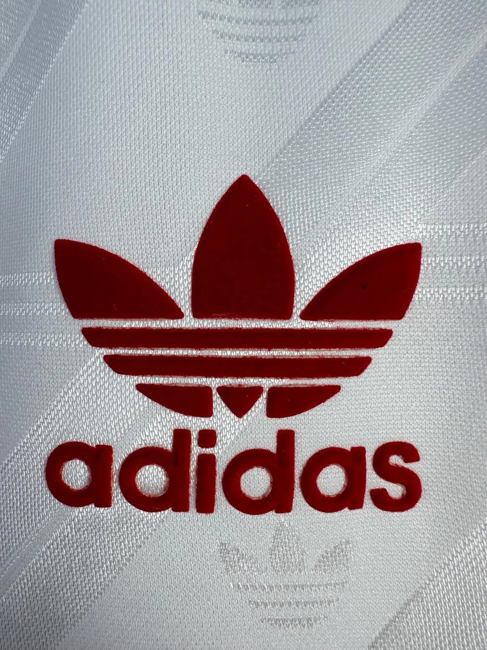 Retro Manchester United Away Football Shirt 1986/1988