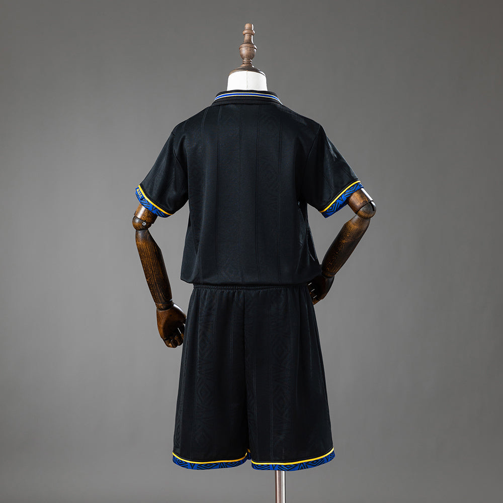 Manchester United 93-94 Away Retro Kids Kit