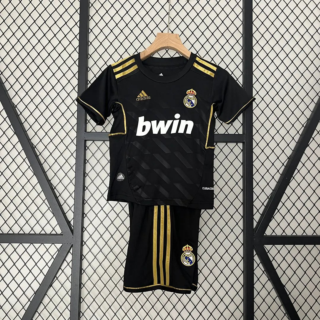 Real Madrid 11-12 Away Retro Kids Kit Football Jersey