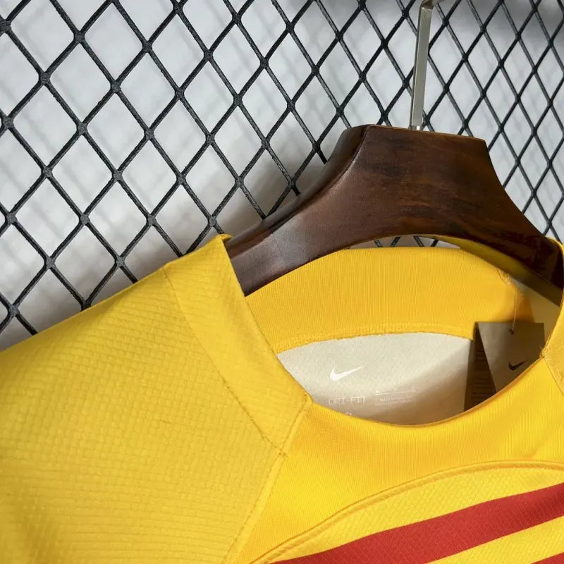 24-25 Barcelona Special Yellow Jersey