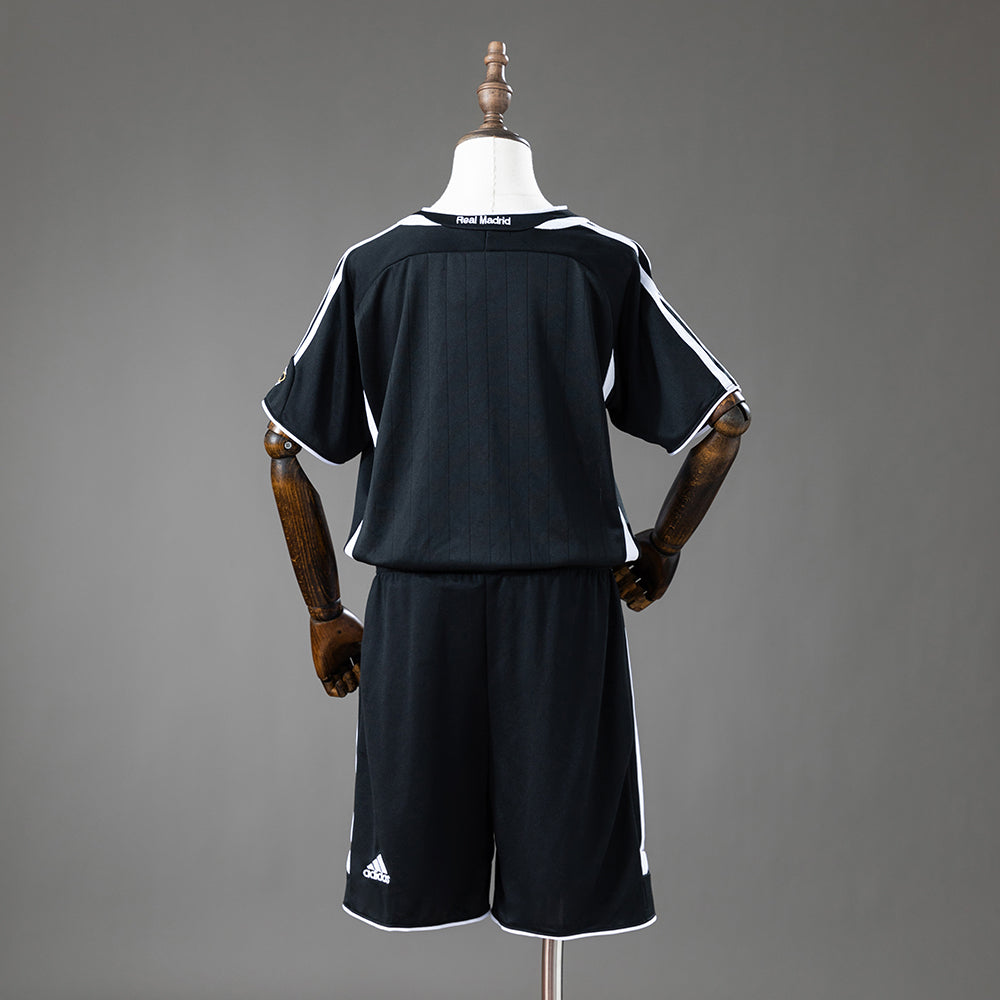 Real Madrid 06-07 Third Away Retro Kids Kit