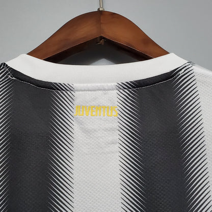 2011-12 Juventus Retro Jersey Home