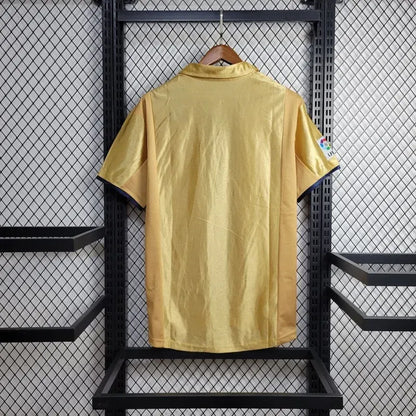 Barcelona Retro Nike Away Football Shirt 2001-02