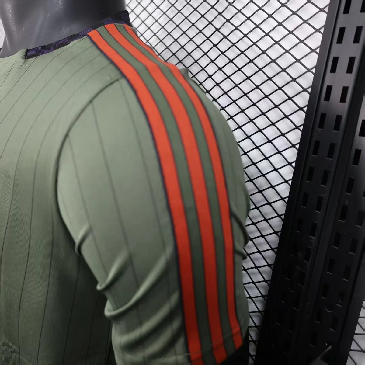 Player Version 25-26 Bayern Munich Grass Green Casual Jersey