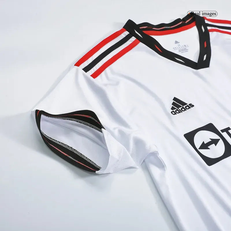 Manchester United 2022/23 Jersey Away