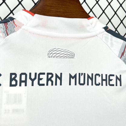 Bayern Munich 2025-26 Away Kids Kit