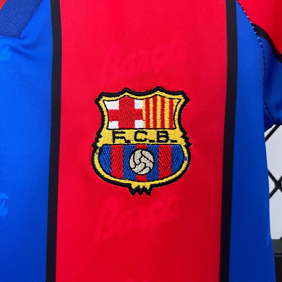 Barcelona 95-97 Home Retro Kid Kits Youth Apparels Jersey
