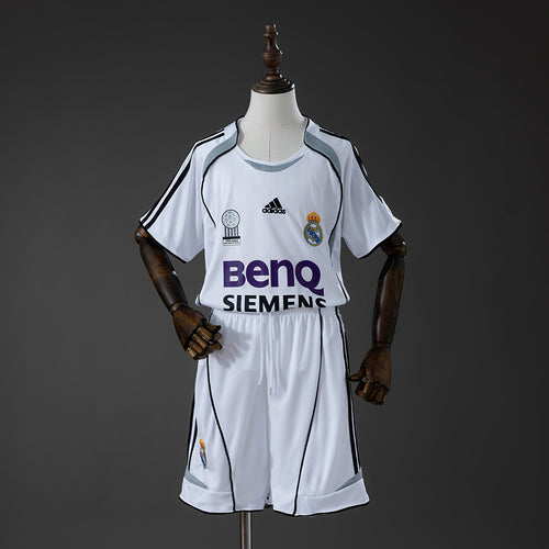 Real Madrid 06-07 Home Retro Kids Kit