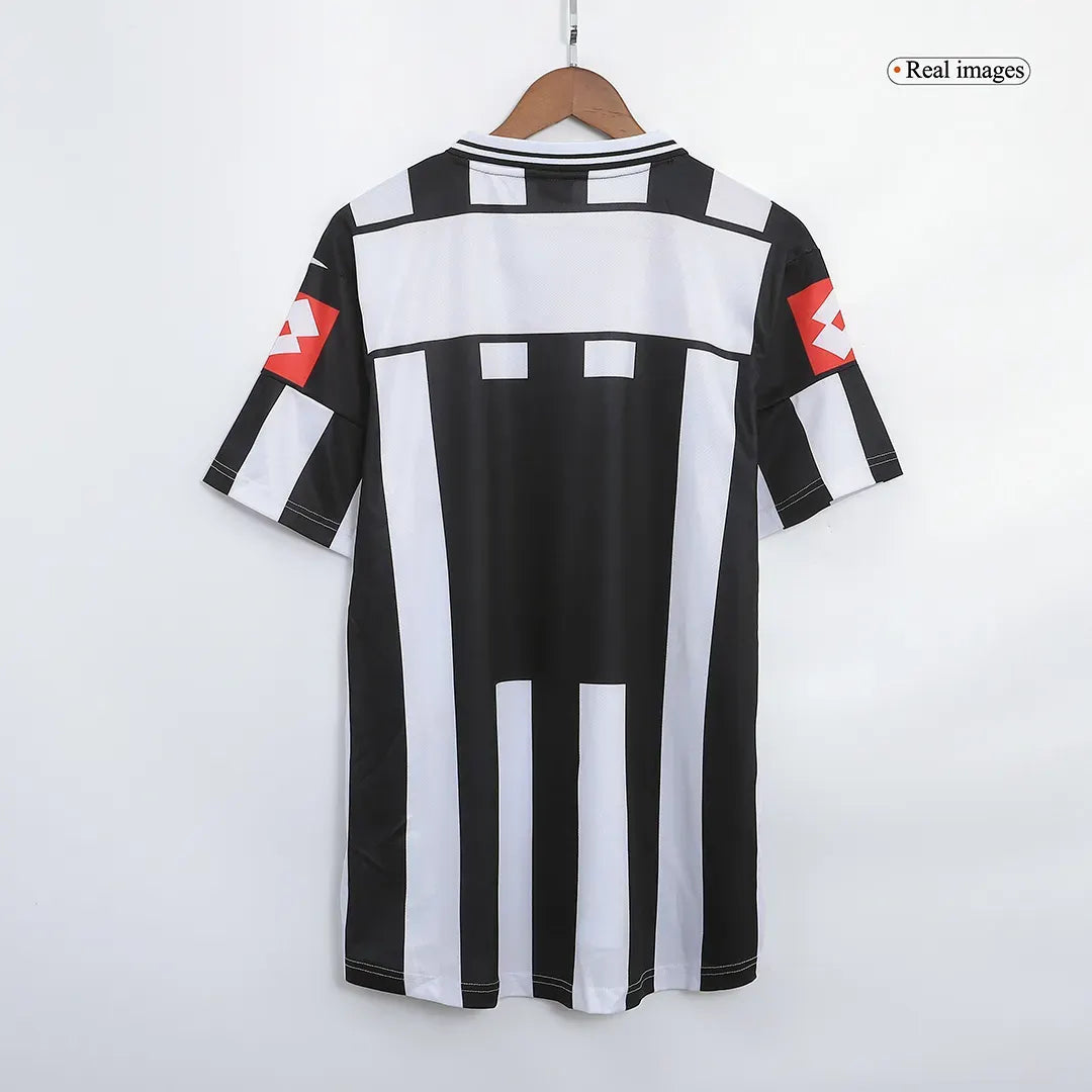 2001-02 Juventus Retro Jersey Home