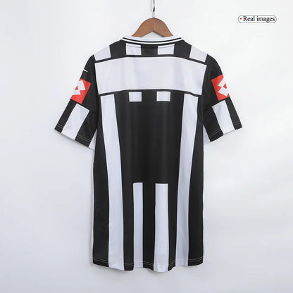 2001-02 Juventus Retro Jersey Home