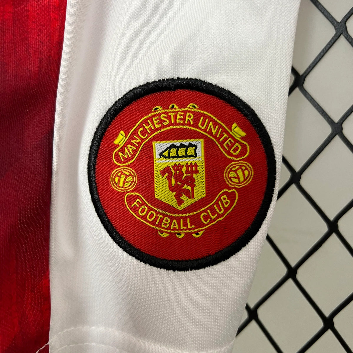 Manchester United 96-97 Home Retro Kid Kits Youth Apparels Jersey