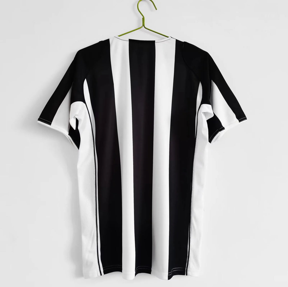 2004-05 Juventus Retro Jersey Home