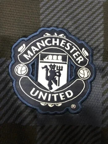 Manchester United 2013-14 Retro Jersey Away
