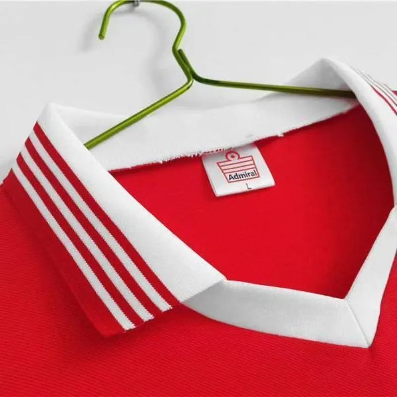 Manchester United Retro Jersey Home Shirt 1977
